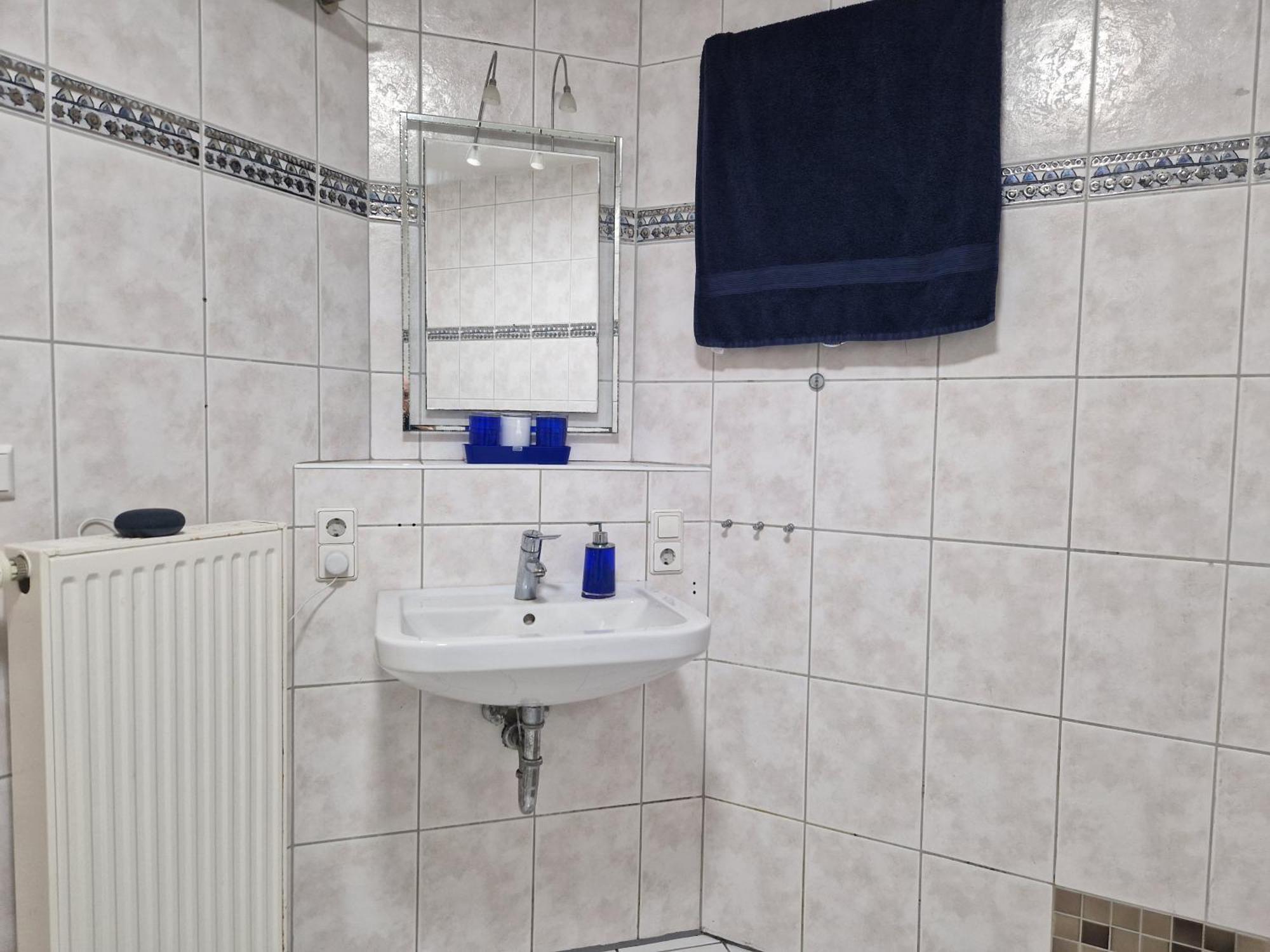 Schlafzimmer, Ruhige Lage In Meppen --- Check-In Mit Schluesselkasten Exterior photo